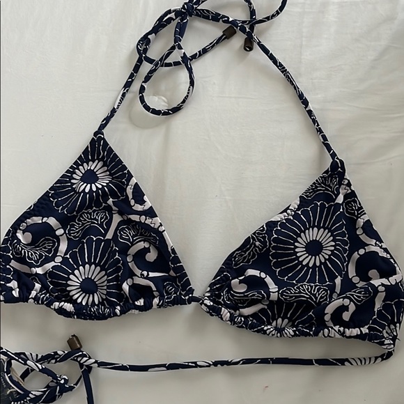 Faherty String Bikini - Picture 2 of 5